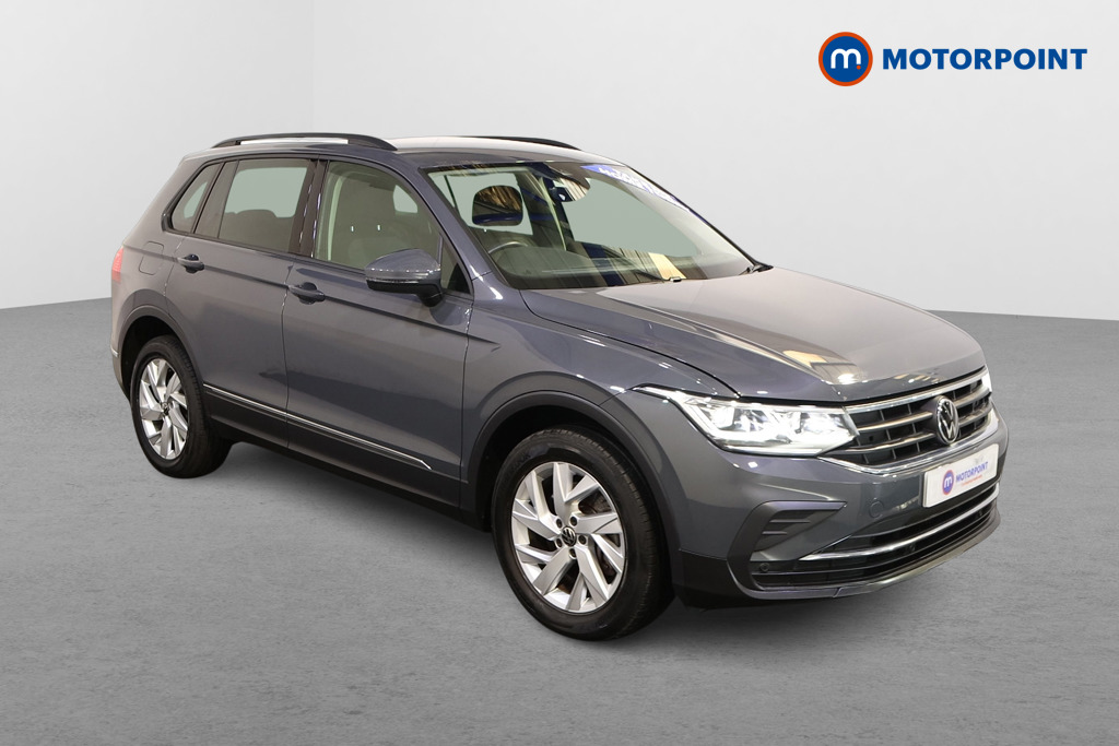 Volkswagen Tiguan Life Automatic Petrol Plug-In Hybrid SUV - Stock Number (1579728) - Drivers side front corner