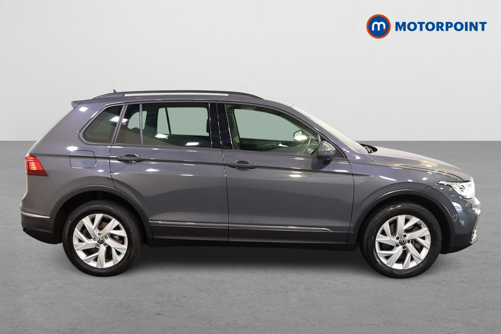 Volkswagen Tiguan Life Automatic Petrol Plug-In Hybrid SUV - Stock Number (1579728) - Drivers side