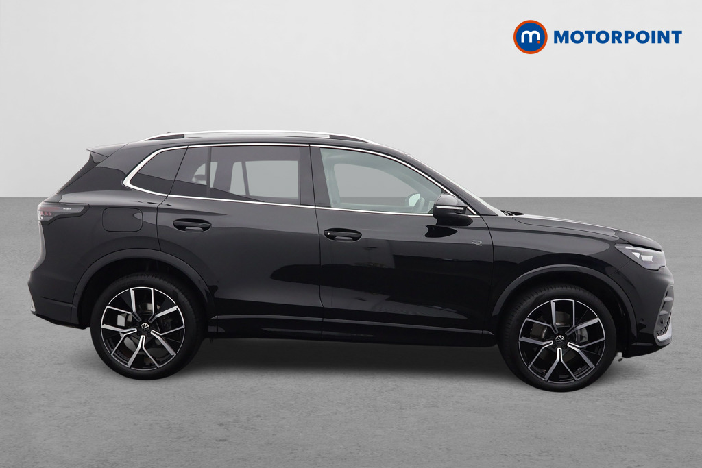Volkswagen Tiguan R-Line Automatic Petrol Plug-In Hybrid SUV - Stock Number (1579878) - Drivers side