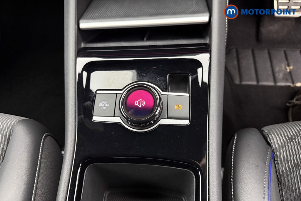 Volkswagen Tiguan R-Line Automatic Diesel SUV - Stock Number (1579885) - 10th supplementary image
