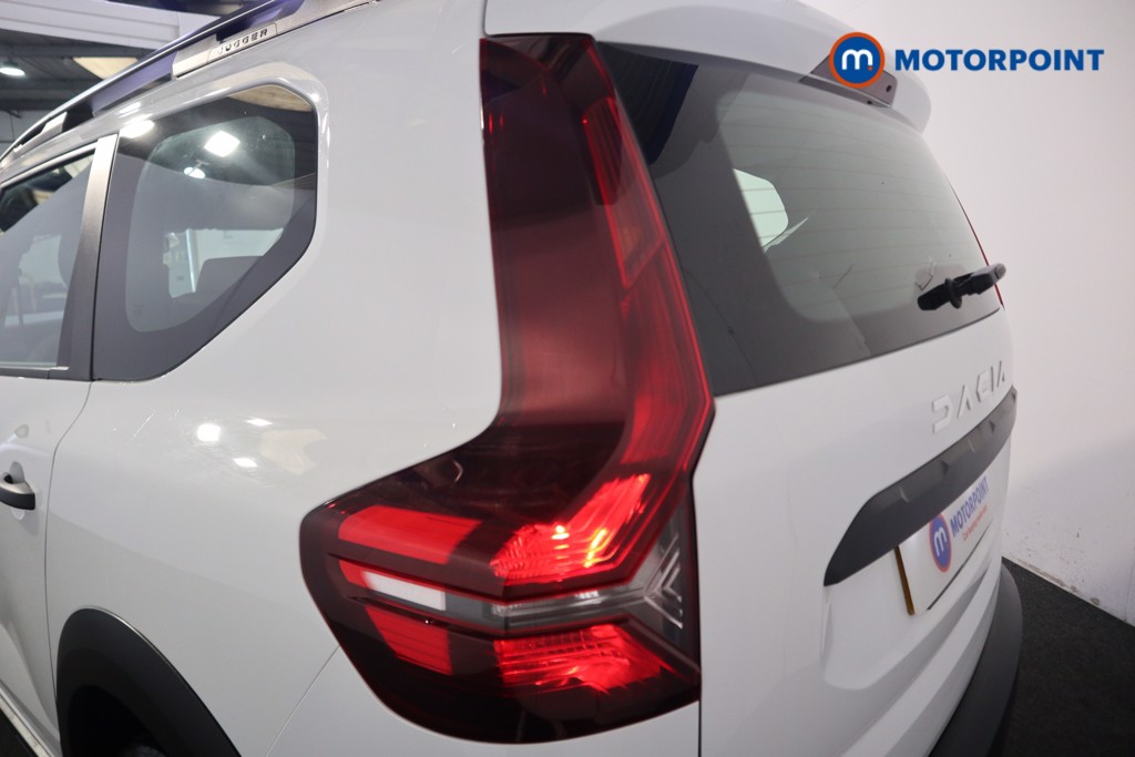 Dacia Jogger Essential Manual Petrol People Carrier - Stock Number (1579994) - 17th supplementary image