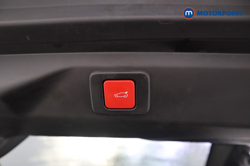 Peugeot 3008 GT Automatic Electric SUV - Stock Number (1580171) - 14th supplementary image