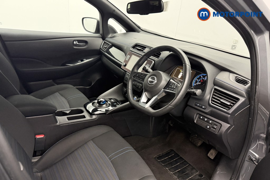 Nissan Leaf N-Connecta Automatic Electric Hatchback - Stock Number (1580299) - 1st supplementary image