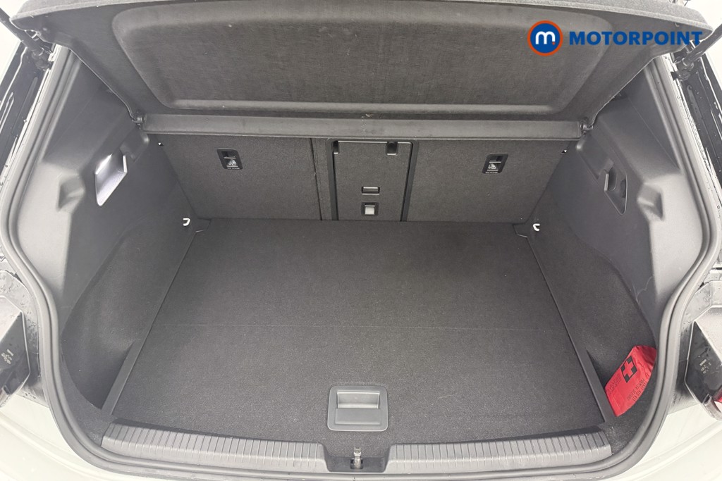 Volkswagen Id.3 Family Pro Automatic Electric Hatchback - Stock Number (1580302) - 9th supplementary image