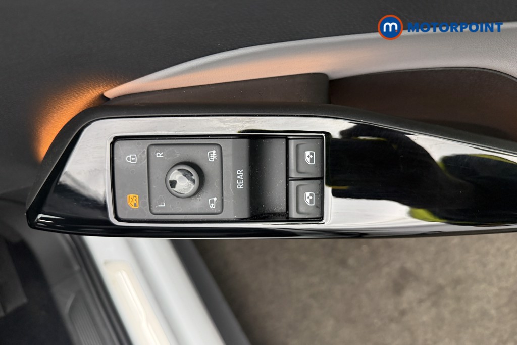Volkswagen Id.3 Family Pro Automatic Electric Hatchback - Stock Number (1580302) - 13th supplementary image
