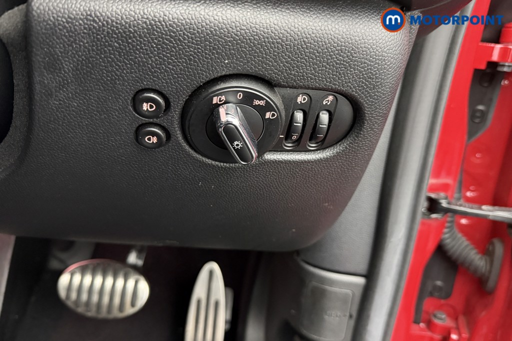 Mini Convertible Cooper Sport Automatic Petrol Convertible - Stock Number (1580441) - 17th supplementary image