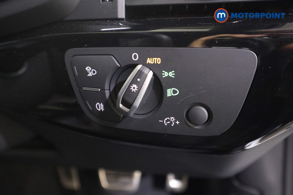 Audi A4 Black Edition Automatic Petrol Saloon - Stock Number (1580462) - 10th supplementary image
