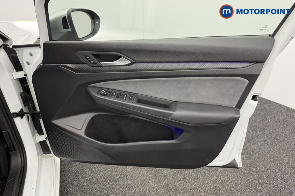 Volkswagen Golf R Automatic Petrol Hatchback - Stock Number (1580534) - 18th supplementary image