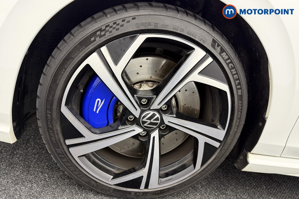 Volkswagen Golf R Automatic Petrol Hatchback - Stock Number (1580534) - 29th supplementary image