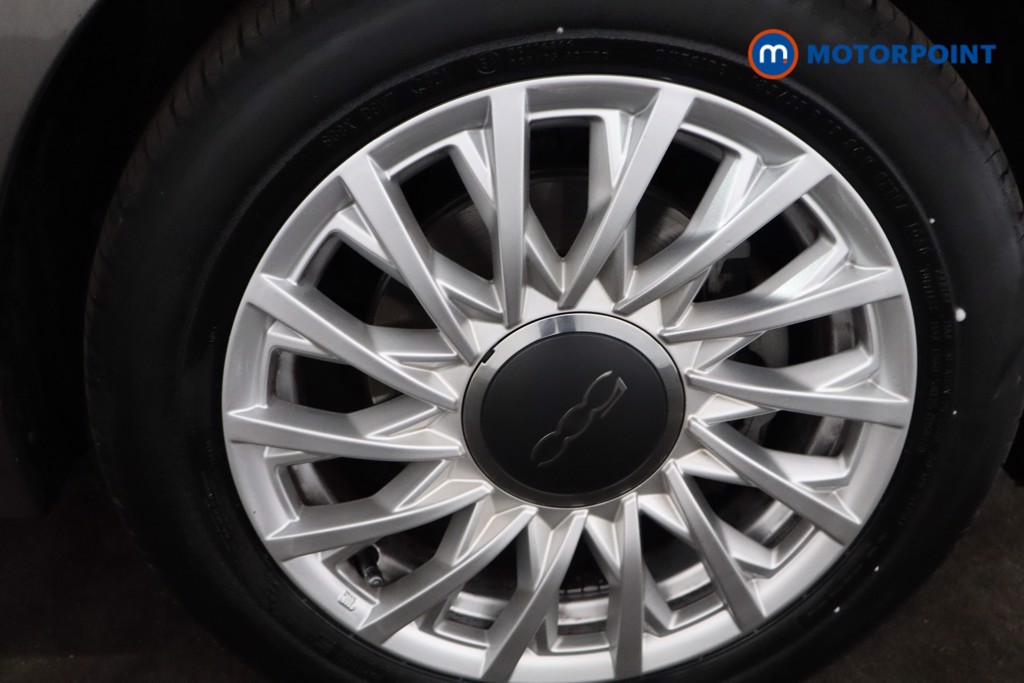 Fiat 500 Dolcevita Manual Petrol-Electric Hybrid Hatchback - Stock Number (1580627) - 9th supplementary image