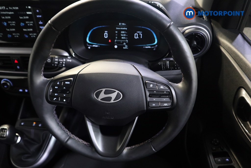 Hyundai I10 Premium Manual Petrol Hatchback - Stock Number (1580723) - 2nd supplementary image