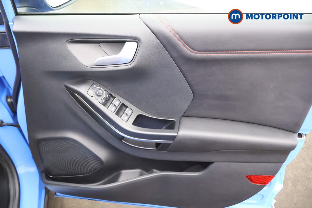 Ford Puma ST Automatic Petrol-Electric Hybrid SUV - Stock Number (1580791) - 9th supplementary image