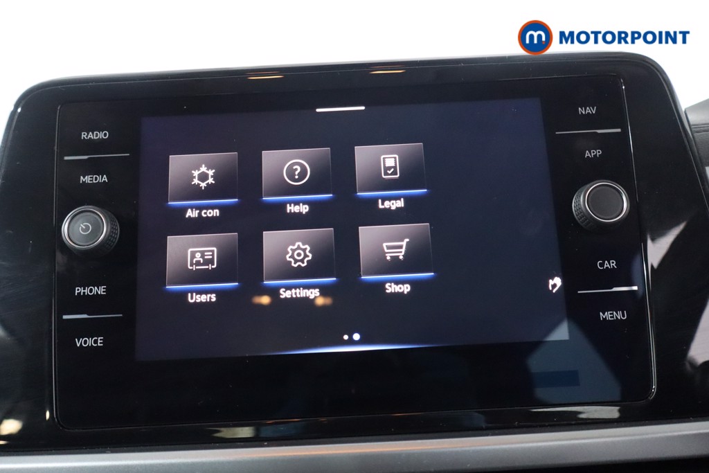 Volkswagen T-Roc Life Automatic Petrol SUV - Stock Number (1580884) - 2nd supplementary image