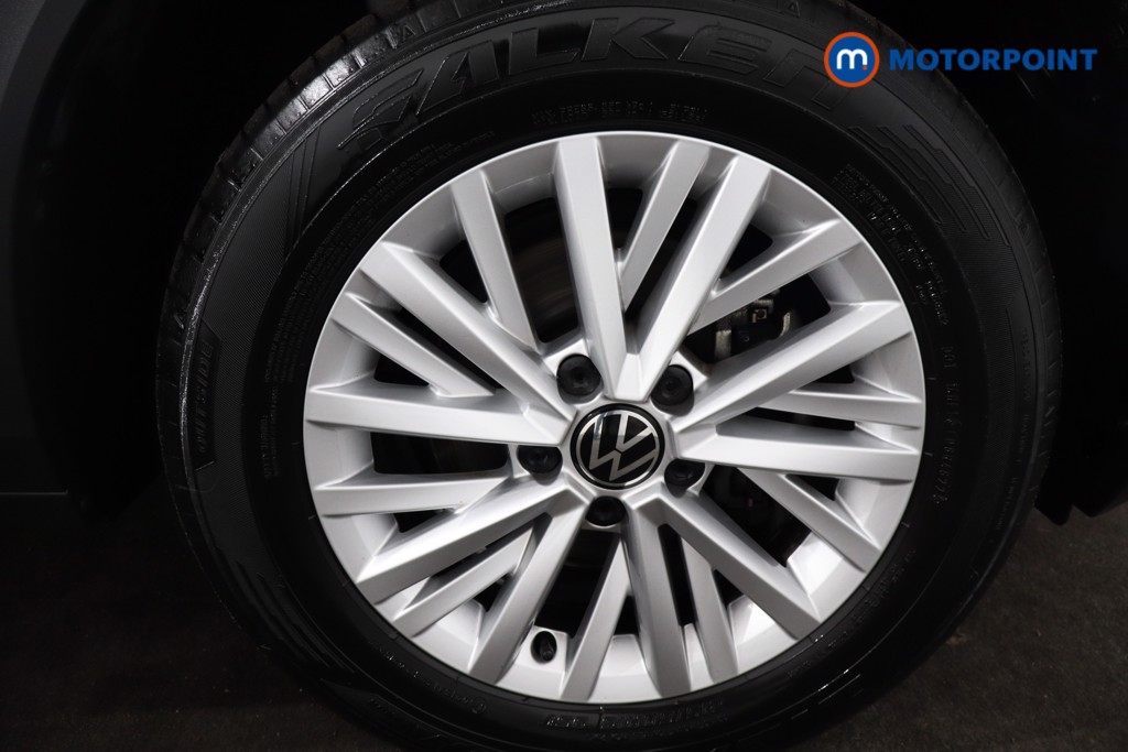 Volkswagen T-Roc Life Automatic Petrol SUV - Stock Number (1580884) - 10th supplementary image