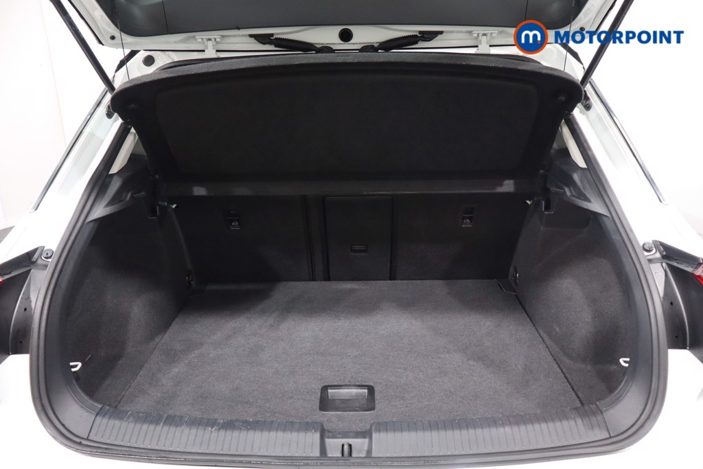 Volkswagen T-Roc Life Automatic Petrol SUV - Stock Number (1580884) - 36th supplementary image