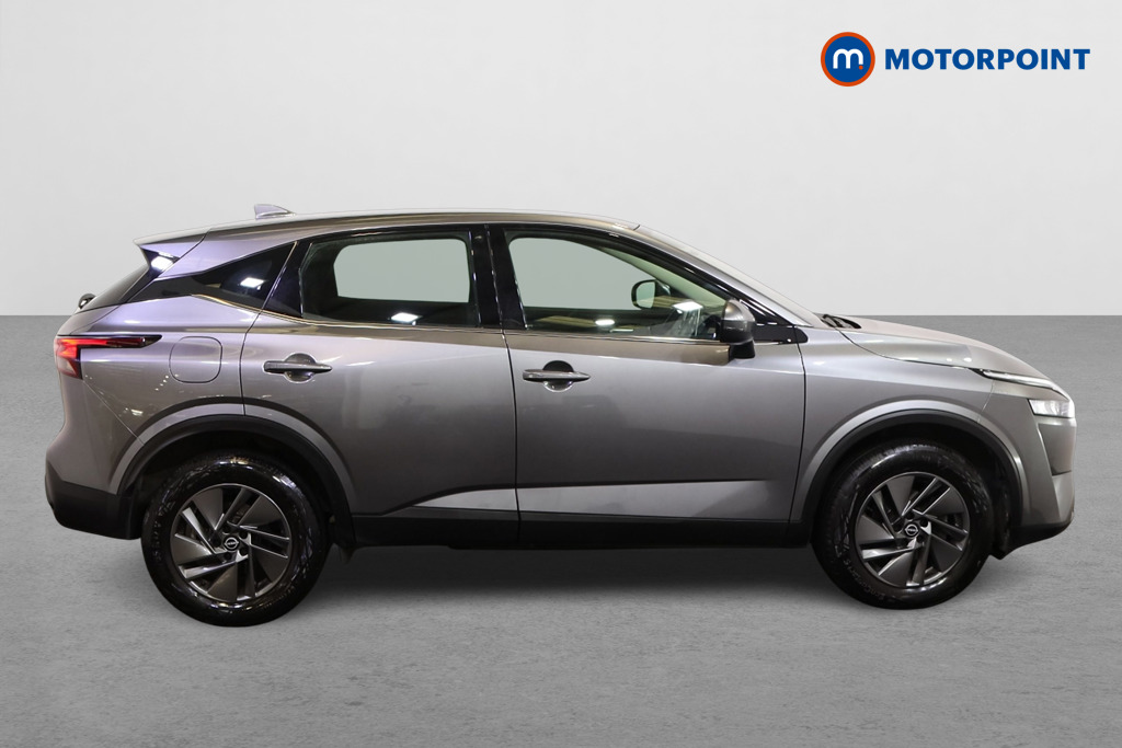 Nissan Qashqai Acenta Premium Manual Petrol SUV - Stock Number (1580893) - Drivers side