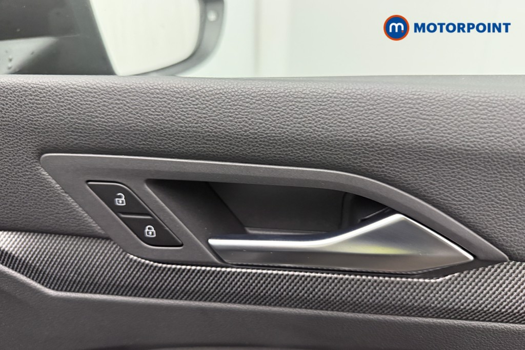 Volkswagen Golf Black Edition Manual Petrol Hatchback - Stock Number (1580965) - 15th supplementary image