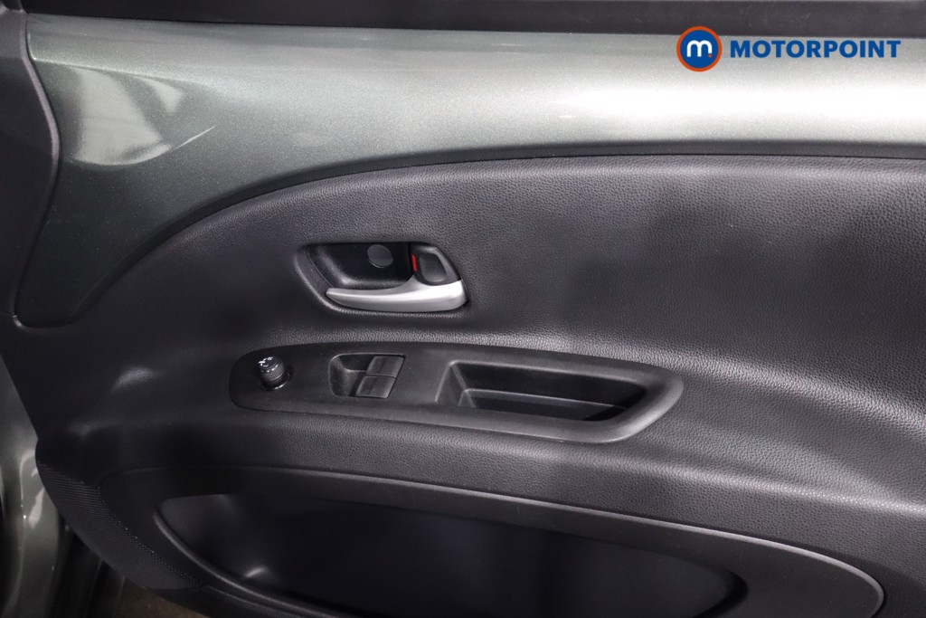 Toyota Aygo X Edge Automatic Petrol Hatchback - Stock Number (1581001) - 22nd supplementary image