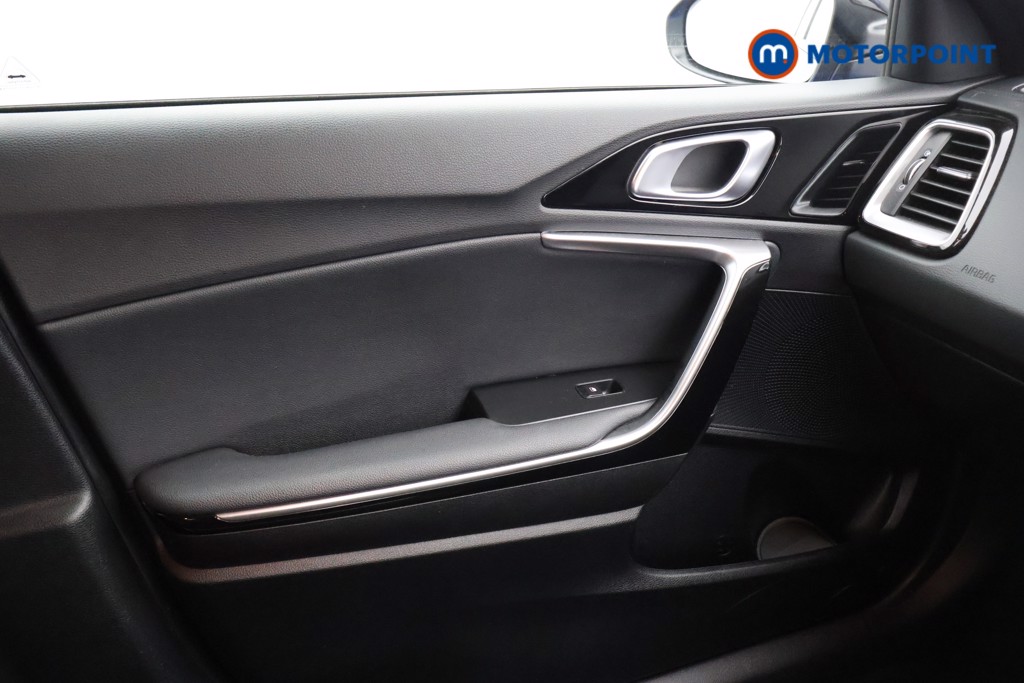 KIA Pro Ceed Gt-Line Manual Petrol Estate - Stock Number (1581052) - 8th supplementary image