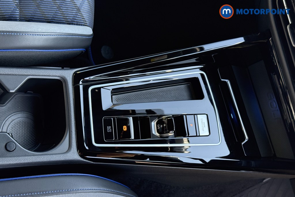 Volkswagen Golf R Automatic Petrol Hatchback - Stock Number (1581108) - 17th supplementary image