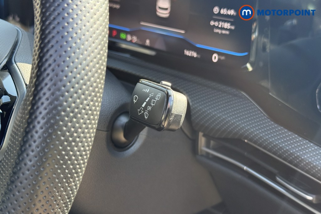 Volkswagen Golf R Automatic Petrol Hatchback - Stock Number (1581108) - 19th supplementary image