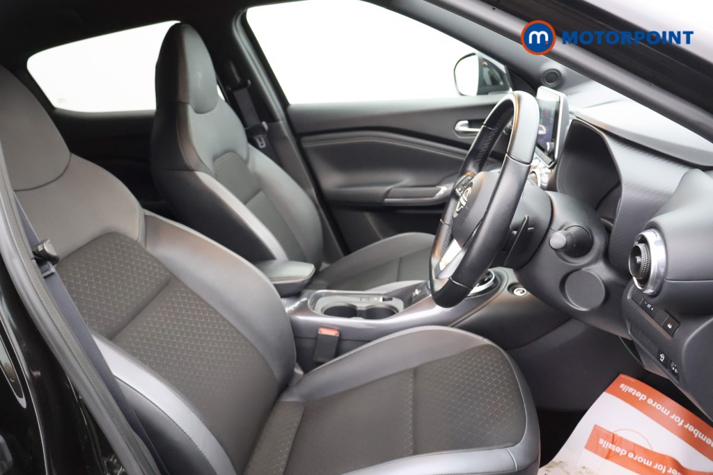 Nissan Juke N-Connecta Automatic Petrol SUV - Stock Number (1581335) - 11th supplementary image