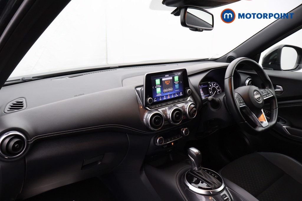 Nissan Juke N-Connecta Automatic Petrol SUV - Stock Number (1581335) - 13th supplementary image