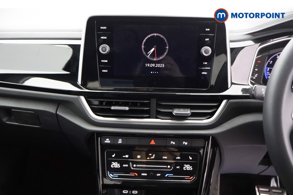 Volkswagen T-Roc R-Line Automatic Petrol SUV - Stock Number (1581419) - 5th supplementary image