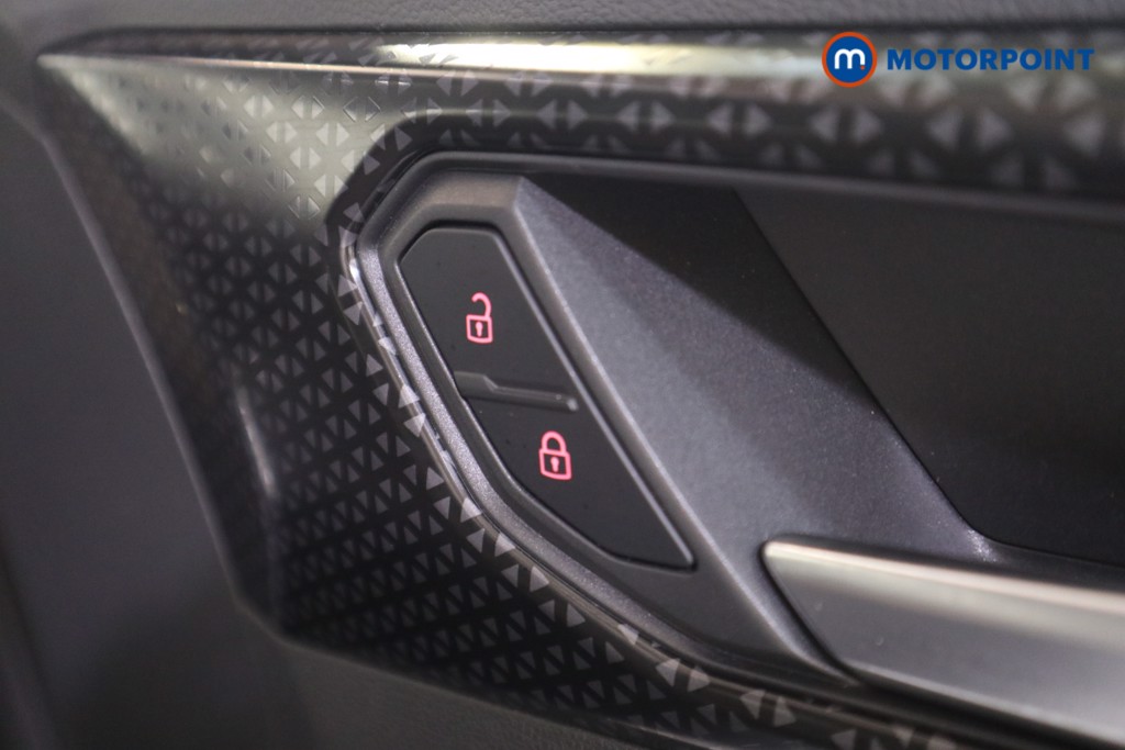 Volkswagen T-Cross SEL Automatic Petrol SUV - Stock Number (1581420) - 10th supplementary image