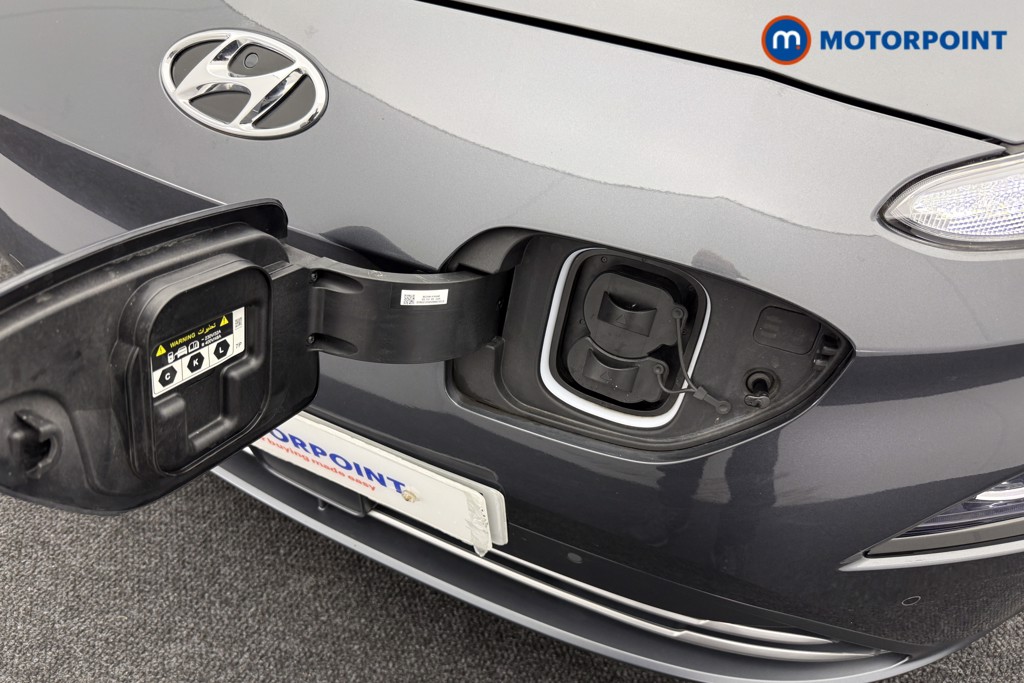 Hyundai Kona Premium Automatic Electric SUV - Stock Number (1581475) - 30th supplementary image