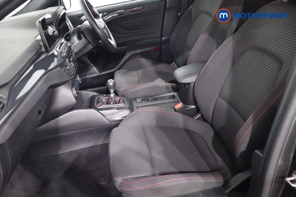Ford Focus St-Line Manual Petrol Hatchback - Stock Number (1581502) - 4th supplementary image