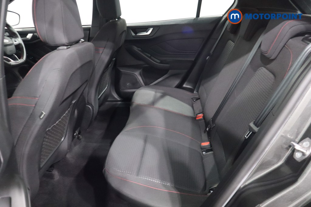 Ford Focus St-Line Manual Petrol Hatchback - Stock Number (1581502) - 5th supplementary image