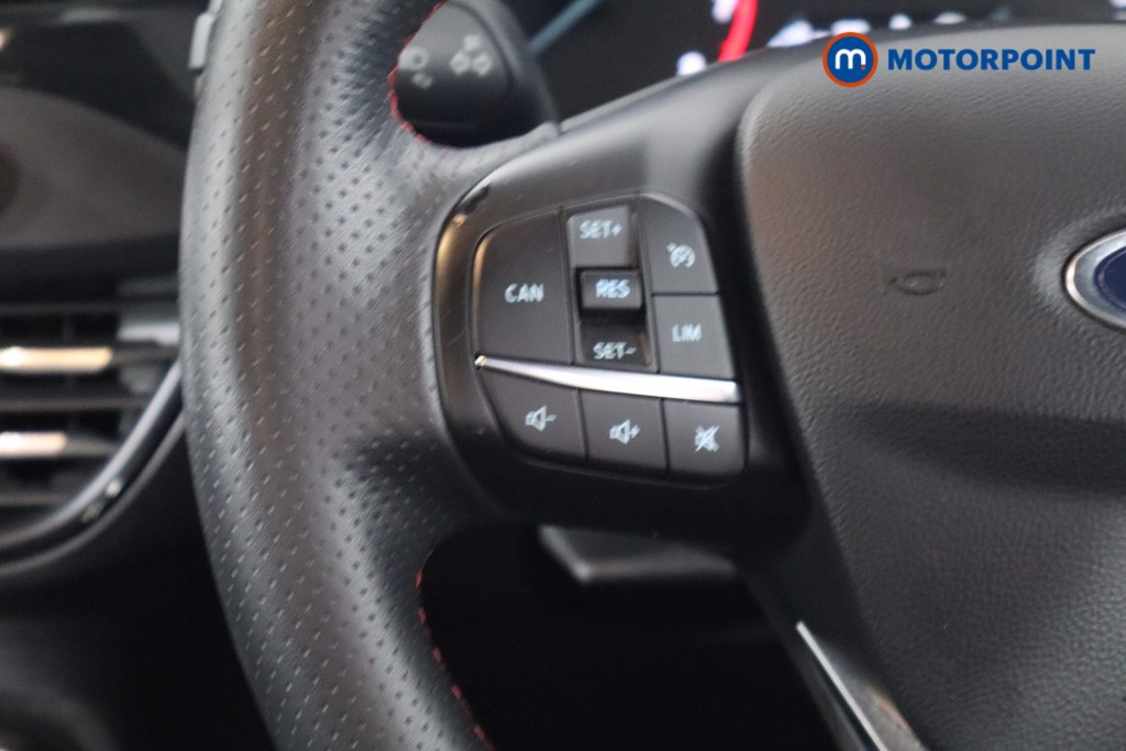 Ford Focus St-Line Manual Petrol Hatchback - Stock Number (1581502) - 7th supplementary image