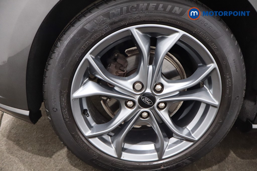 Ford Focus St-Line Manual Petrol Hatchback - Stock Number (1581502) - 9th supplementary image