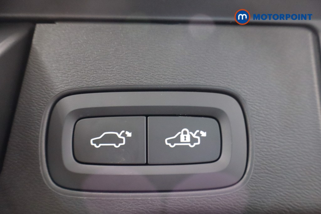 Volvo Xc60 Plus Automatic Petrol SUV - Stock Number (1581554) - 35th supplementary image