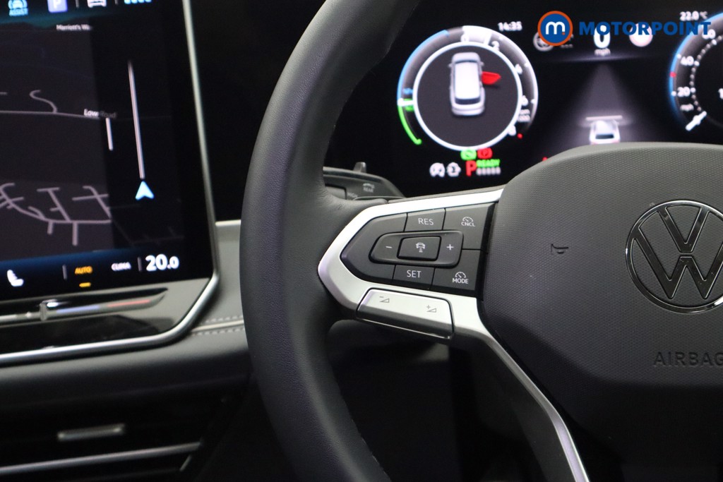Volkswagen Passat Life Automatic Petrol Plug-In Hybrid Estate - Stock Number (1581696) - 4th supplementary image