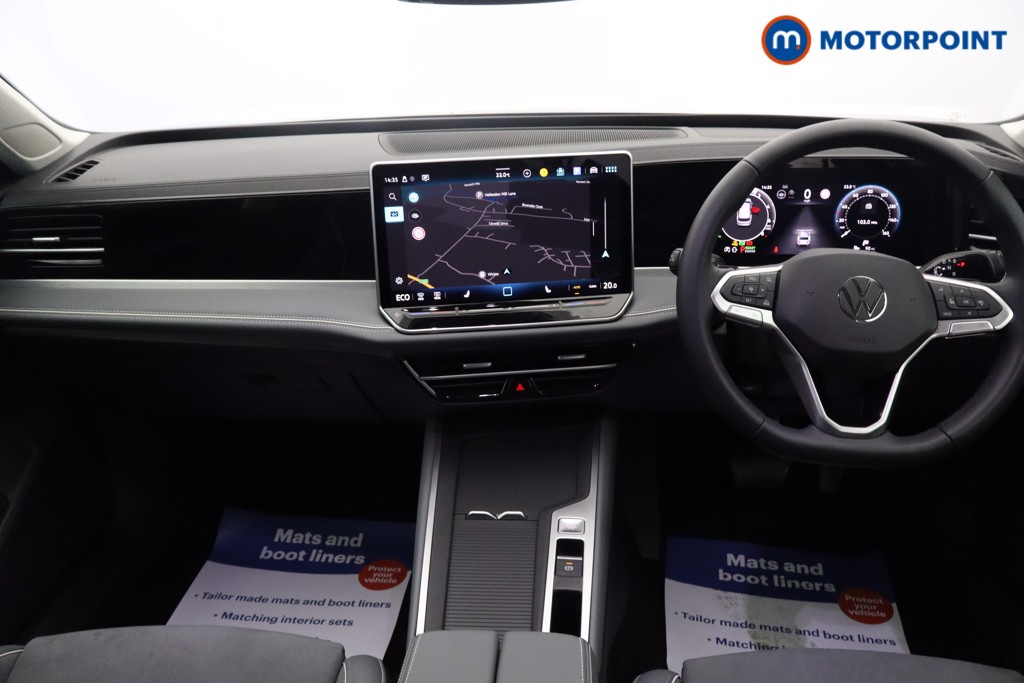 Volkswagen Passat Life Automatic Petrol Plug-In Hybrid Estate - Stock Number (1581696) - 1st supplementary image