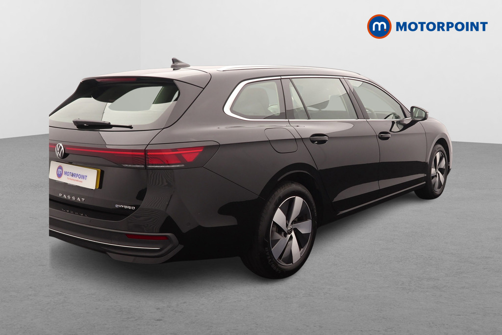 Volkswagen Passat Life Automatic Petrol Plug-In Hybrid Estate - Stock Number (1581696) - Drivers side rear corner