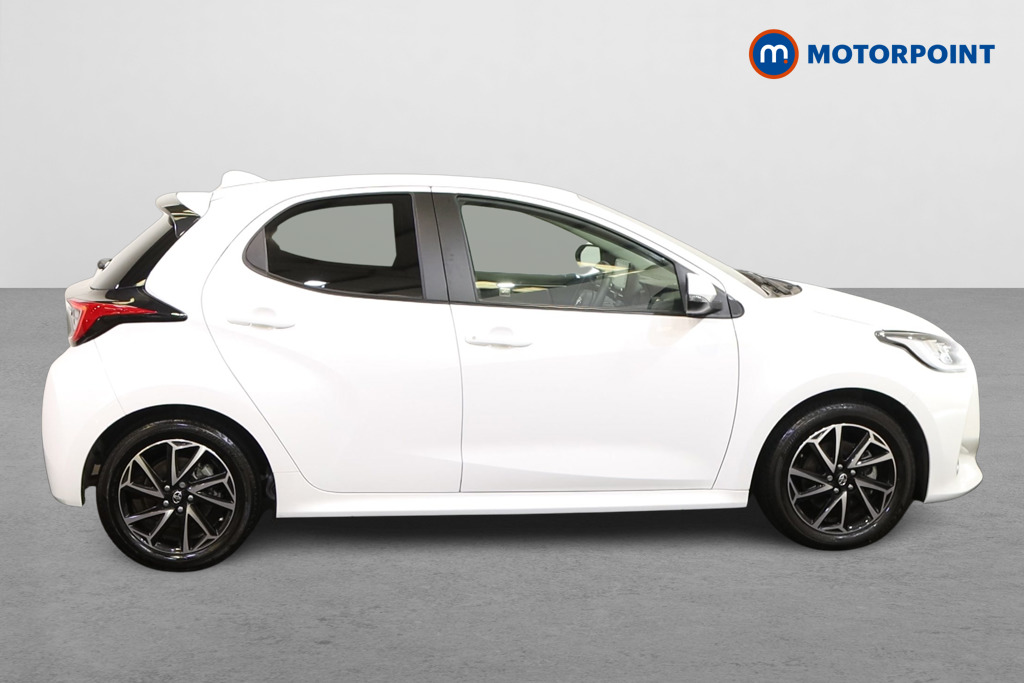 Toyota Yaris Design Automatic Petrol-Electric Hybrid Hatchback - Stock Number (1581768) - Drivers side