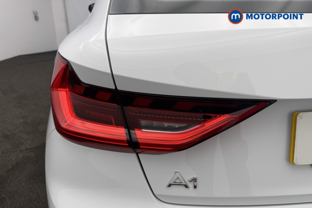 Audi A1 S Line Manual Petrol Hatchback - Stock Number (1581833) - 7th supplementary image