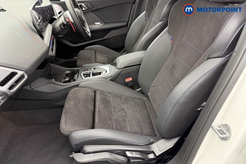 BMW 1 Series M135 Automatic Petrol Hatchback - Stock Number (1581996) - 20th supplementary image