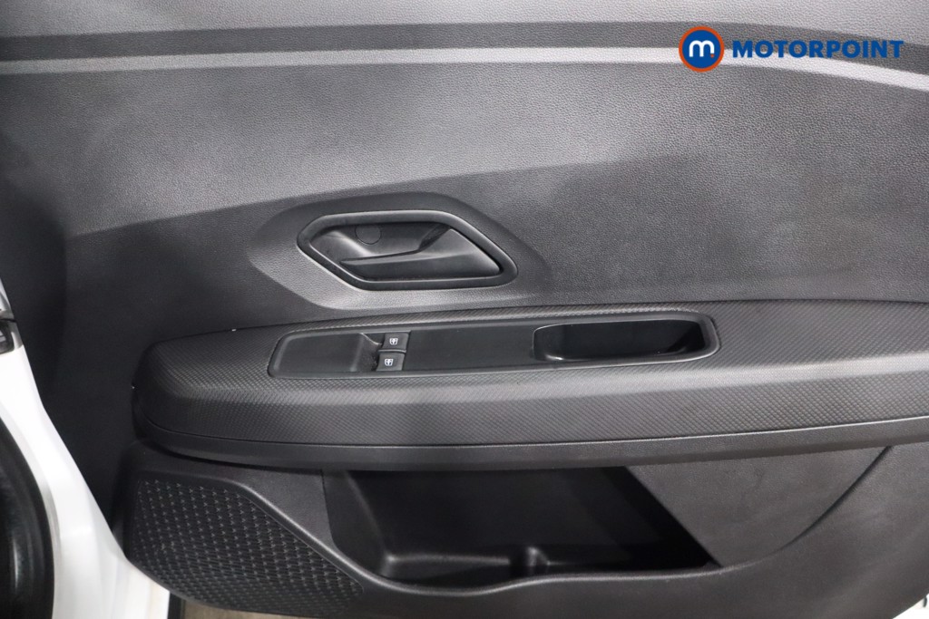 Dacia Jogger Essential Manual Petrol People Carrier - Stock Number (1574191) - 20th supplementary image