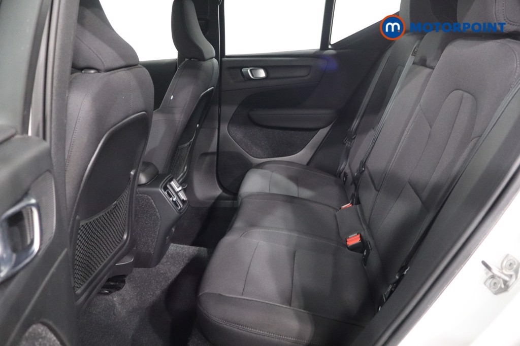 Volvo Xc40 Momentum Manual Petrol SUV - Stock Number (1575231) - 5th supplementary image