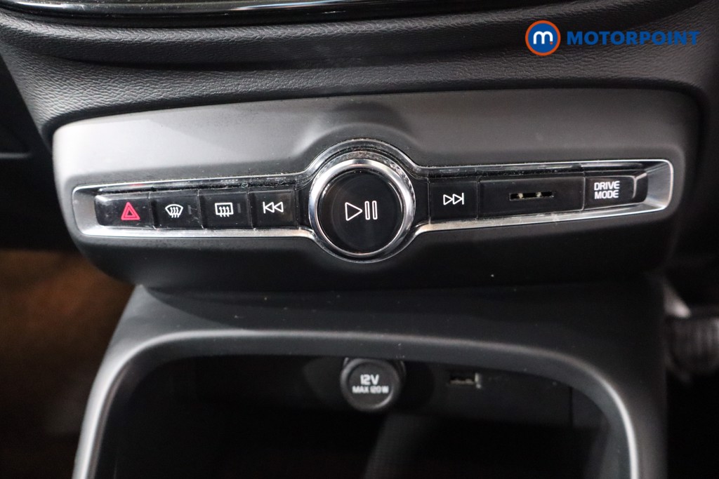 Volvo Xc40 Momentum Manual Petrol SUV - Stock Number (1575231) - 18th supplementary image