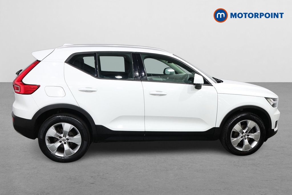 Volvo Xc40 Momentum Manual Petrol SUV - Stock Number (1575231) - Drivers side