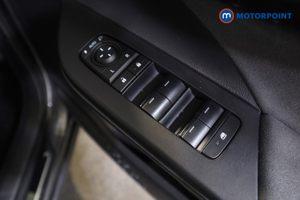 Toyota C-Hr Excel Automatic Petrol Plug-In Hybrid SUV - Stock Number (1575484) - 10th supplementary image