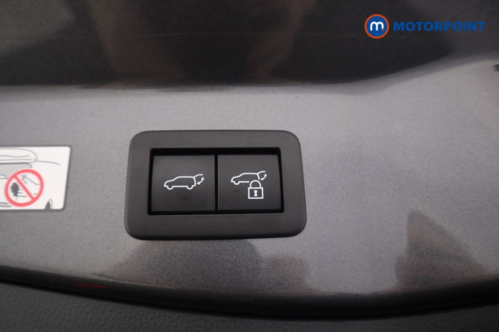 Toyota C-Hr Excel Automatic Petrol Plug-In Hybrid SUV - Stock Number (1575484) - 15th supplementary image