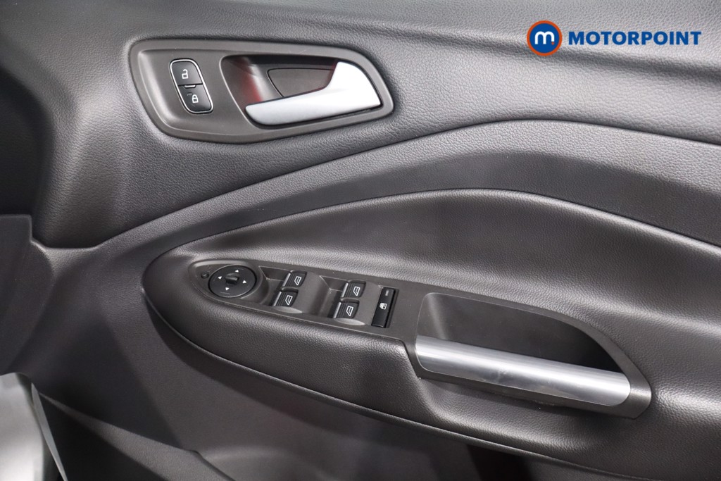 Ford Kuga Titanium Edition Automatic Petrol SUV - Stock Number (1576718) - 22nd supplementary image