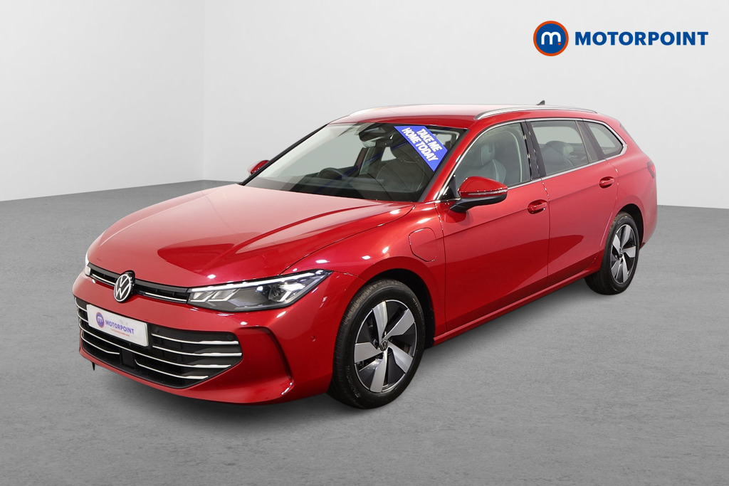 Volkswagen Passat Life Automatic Petrol Plug-In Hybrid Estate - Stock Number (1578083) - Passenger side front corner