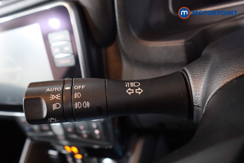 Nissan Leaf N-Connecta Automatic Electric Hatchback - Stock Number (1578424) - 19th supplementary image